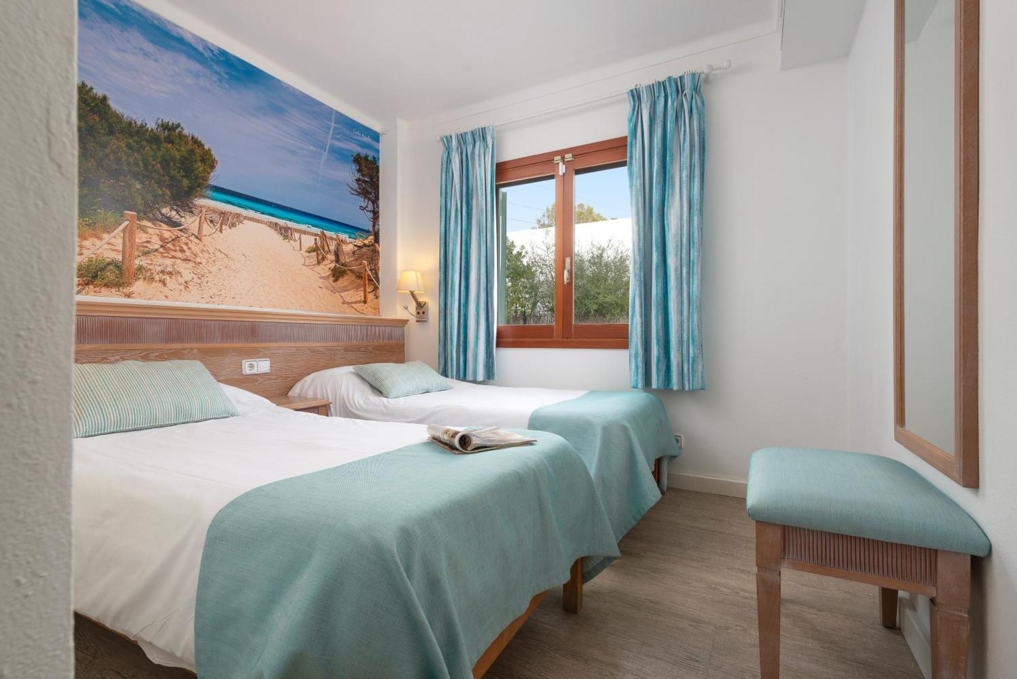 Apartamentos Playa Marina Cala Ferrera  Dış mekan fotoğraf