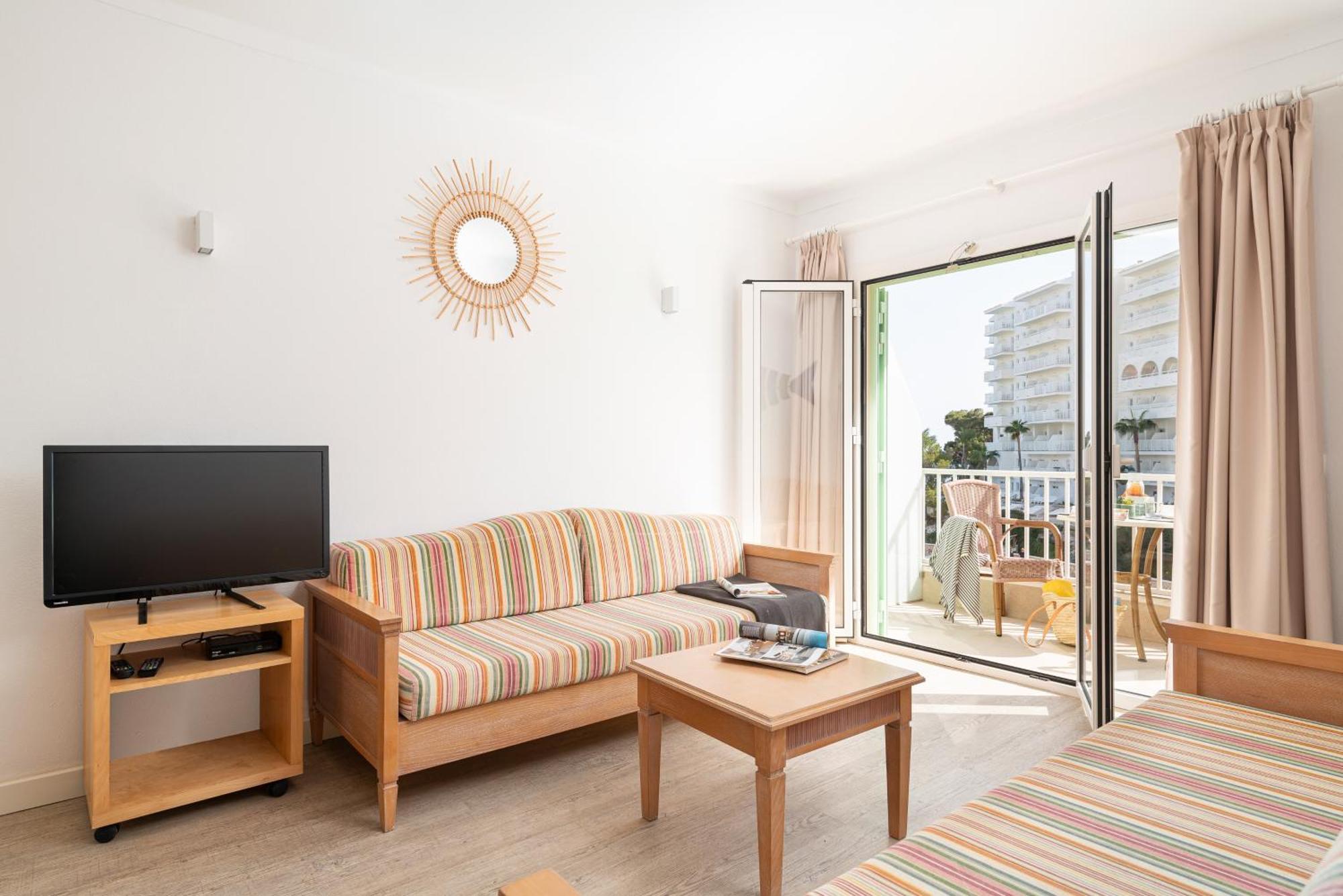 Apartamentos Playa Marina Cala Ferrera  Dış mekan fotoğraf