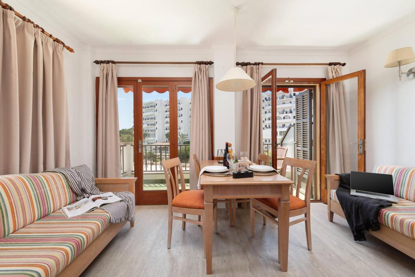 Apartamentos Playa Marina Cala Ferrera  Dış mekan fotoğraf